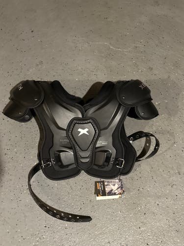 Extra Large Youth Xenith Velocity 2 Shoulder Pads (Used)