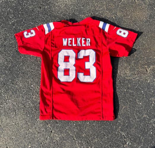 Wes Welker New England Patriots Nike On Field Youth M Jersey #83 Red 10 - 12 (Used)
