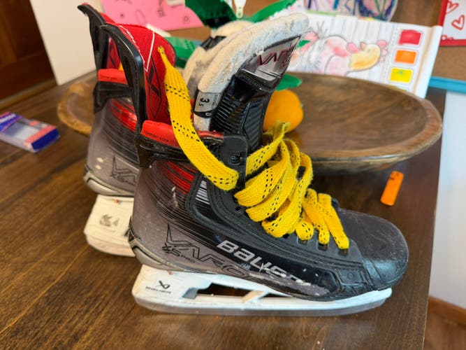 Bauer Hockey Skates