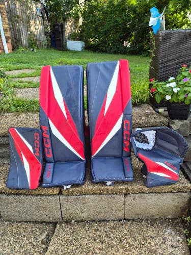 32" +1" CCM Axis F9 Regular Goalie Full Set (Used)