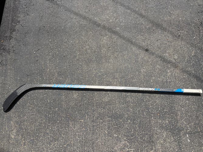 Senior Bauer Team Nexus Right Handed Hockey Stick P28 100 Flex Pro Stock (Used)