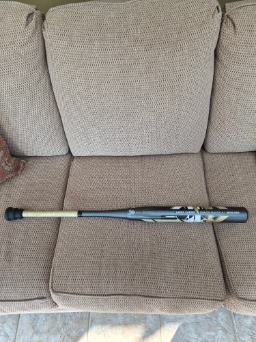 2021 DeMarini Larry Carter Signature Hybrid Bat (-6) 28 oz 34" (Used)