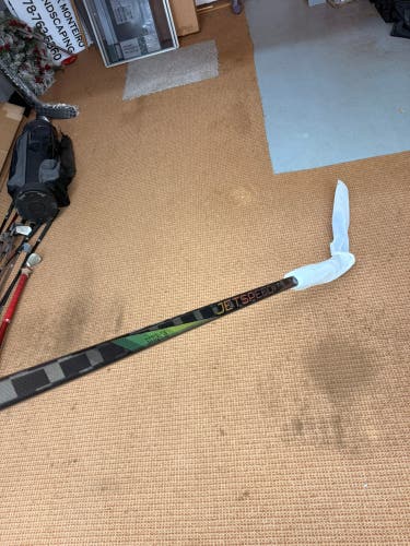 Senior CCM JetSpeed FT7 Pro Left Hand Hockey Stick Toe Pattern 75 Flex Pro Stock (New)