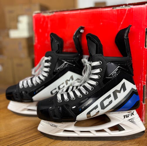 CCM JetSpeed FT6 Pro Hockey Skates - Senior 7 (New)