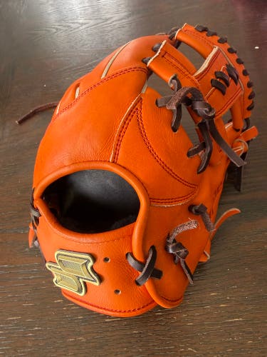 SSK Professional Edge RH Infield Baseball Glove 11.5" (New)