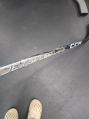 CCM FT9 Pro Right Handed Hockey Stick P29 70 Flex