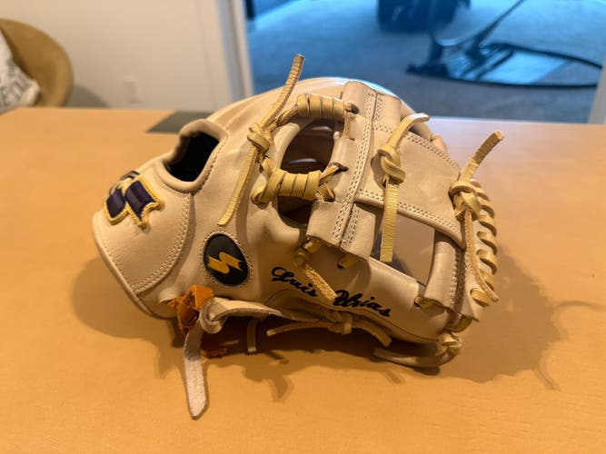 SSK Zpro RH Infield Baseball Glove 11.5" (Used)