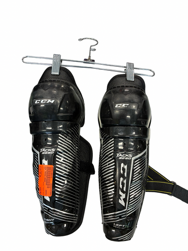 Used CCM TACKS 9550 Youth Shin Guards Black 10" 11682-S000136918