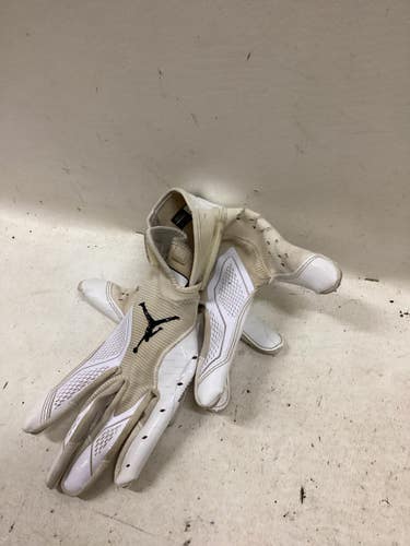 Used Nike AIR JORDAN GLOVES FB Gloves White MD 11725-S000505046