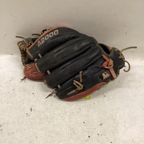 Used Wilson A2000 1786 BB/SB Glove RH Throw Black And Red 11 1/2" 11725-S000505683