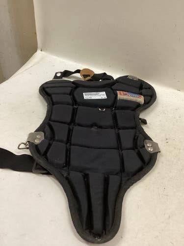 Used UNITED ATHLETIC CHEST YOUTH Catchers Chest Protector Black Youth 11725-S000506271