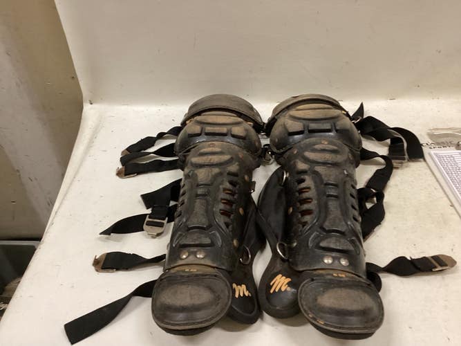 Used MacGregor B 68 Catchers Leg Guards Black Junior 11725-S000506293