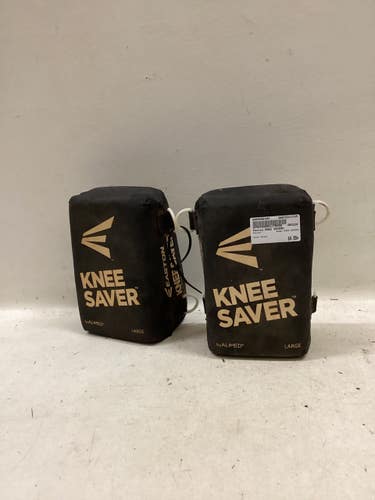 Used Easton KNEE SAVERS BB/SB Catchers Knee Savers Black 11725-S000506304
