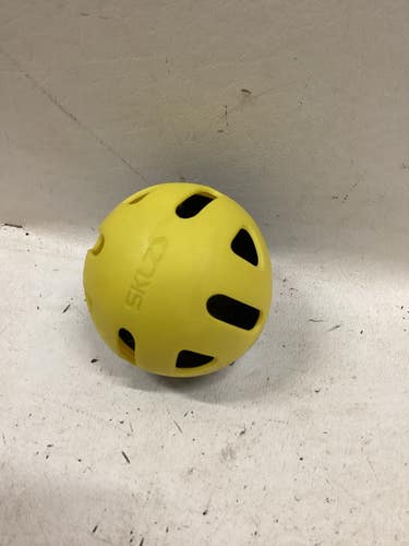 Used SKLZ CRUSHER BB/SB Training Aid 11725-S000506431