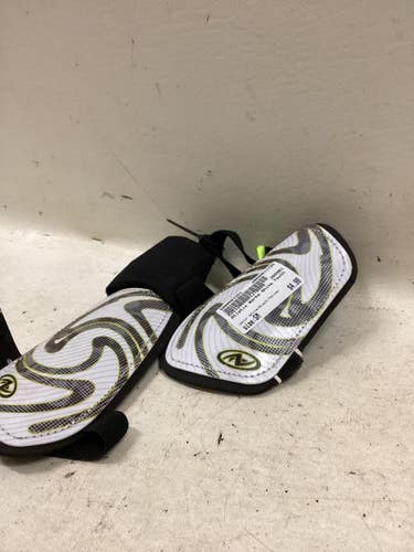 Used Soccer Shin Guards Youth White/Black/Yellow SM 11725-S000507251