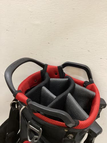 Used Taylormade STAND BAG Mens Stand Bag Black And Red 11725-S000504353