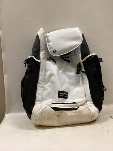 Used Easton JEN SCHRO CATCHING BACKPACK BB/SB Player Carry Bag White 11725-S000507062
