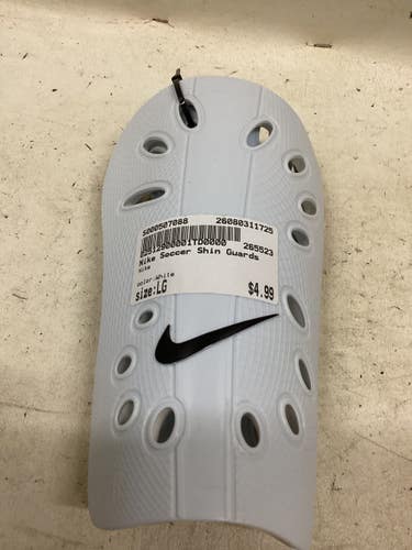 Used Nike Soccer Shin Guards Adult White LG 11725-S000507088