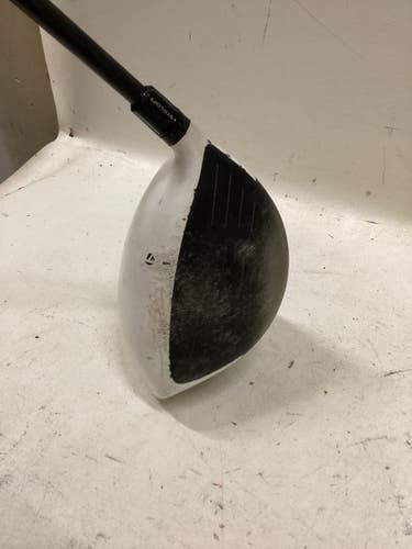Used Taylormade R11 Mens Driver RH 9.0 Degree 11725-S000507074