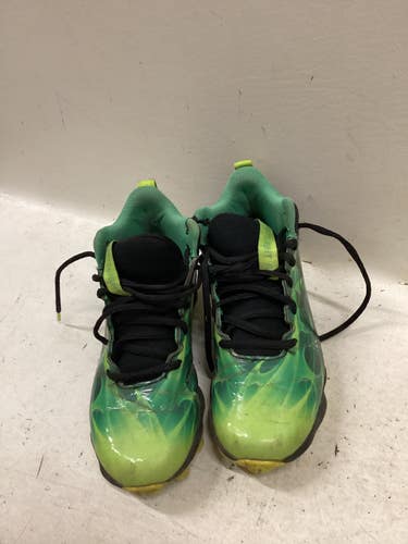 Used Under Armour Jr FB Cleats Green Junior 04.5 11725-S000507166