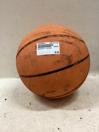 Used Basketball Adult Outdoor 11725-S000506034