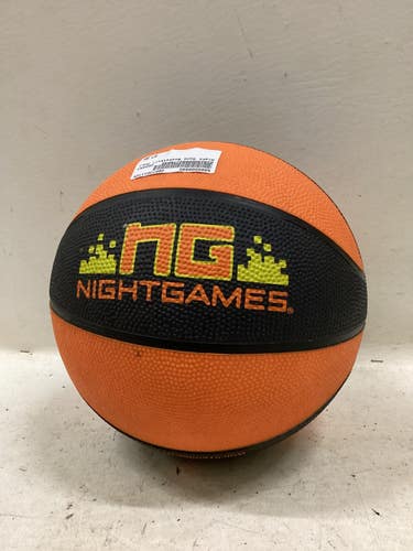 Used Basketball Adult Outdoor 11725-S000506895