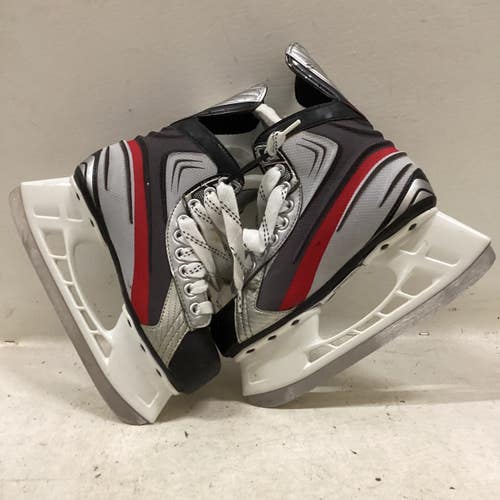 Used Bauer VAPOR X 2.0 Junior Hockey Skate Junior 03 11725-S000506974
