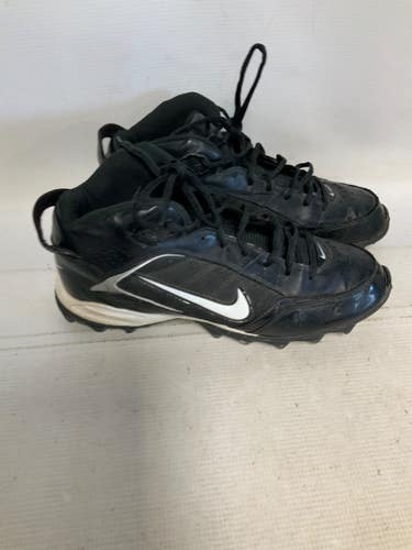 Used Nike Adult FB Cleats Black Senior 9 11823-S000041226