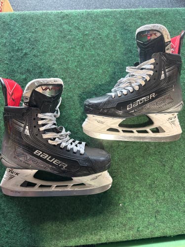 Senior Bauer S24 Vapor XLTX Pro+ Hockey Skates (Fit 3) Size 8.5 (Used)