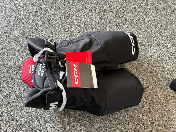 Junior Medium CCM Next Hockey Pants (New)