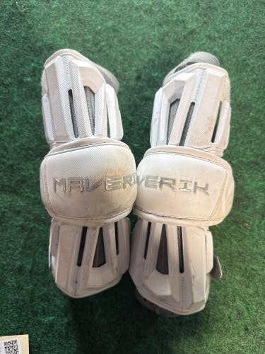 Maverik Max Arm Pads (Used) | Large