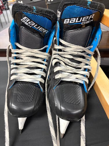 Bauer GSX Hockey Goalie Skates Extra Wide Width Size 5 (Used)