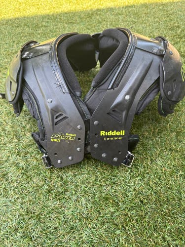 Small Adult Riddell Power volt Shoulder Pads (Used)