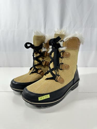#231 Athletech Boots Size 9 Lace Up Suede-Like Faux Fur Trim  Womens
