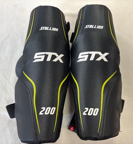 Medium Youth STX Stallion 200 Arm Pads (New)
