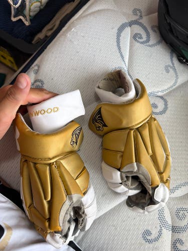 Under Armour Command Pro Lacrosse Gloves (Used)