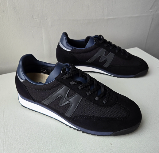 Karhu Mestari 76 Jet Black Size M 6.5 (W 7.5) (Used)
