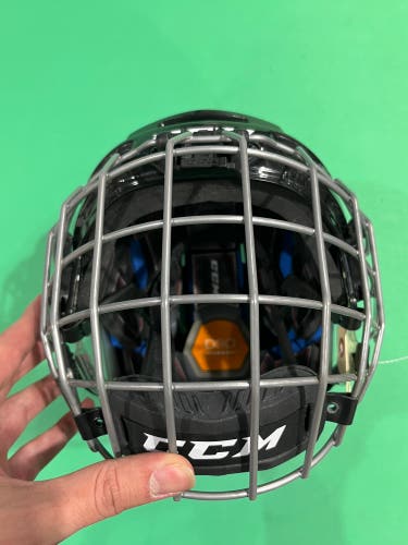 Large CCM FitLite 3DS Helmet (Used)