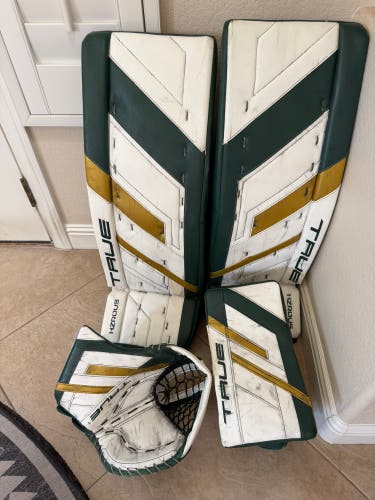 33" 2025 True HZRDUS 9x4 Regular Goalie Full Set Pro Stock (Used)