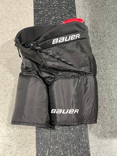 Senior Large Bauer Nsx Hockey Pants (Used)