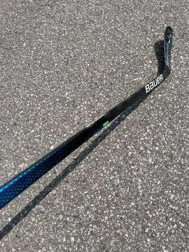 Junior Bauer Nexus Geo Hockey Stick | LH P92