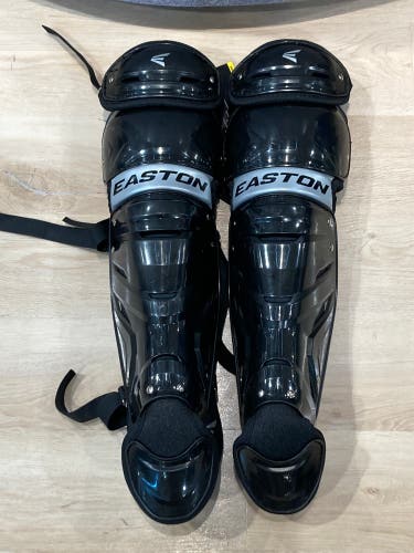 NEW Intermediate Easton Gametime Catcher's Leg Guards 15.5" | Age 12 - 15