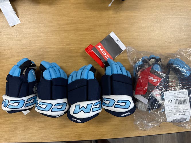 CCM 85C Gloves (New)