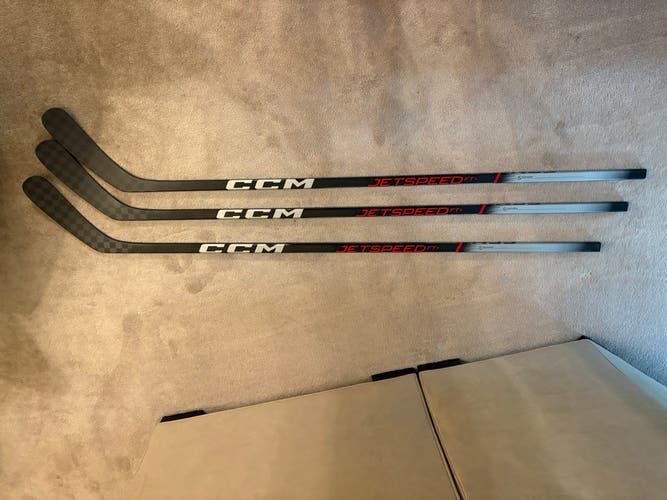 Senior CCM JetSpeed Team Right Handed Hockey Stick 70 Flex Pro Stock (New)