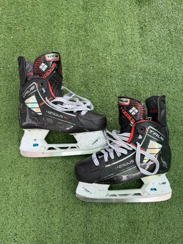 True HZRDUS 9x Hockey Skates | Size 4R
