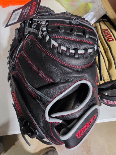 Wilson RH Catcher's Baseball Glove 32.5" (New)