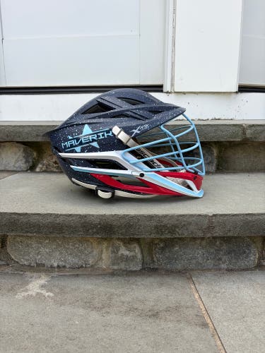 Maverick Showtime 2024 Cascade XRS Pro Helmet (Used)