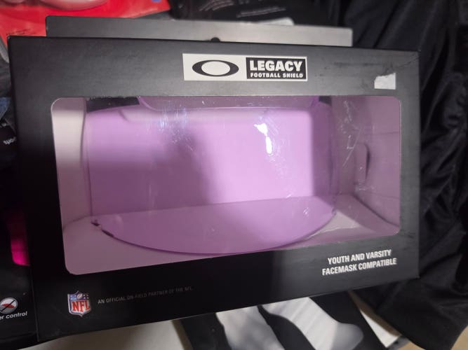 Oakley (New)