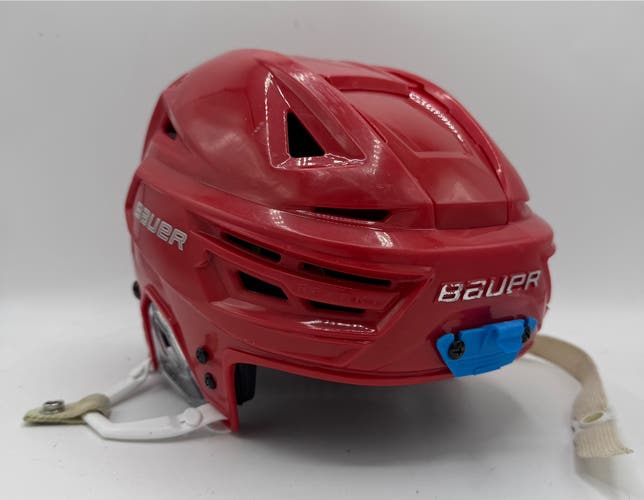 Red Medium Bauer Re-Akt 155 Helmet