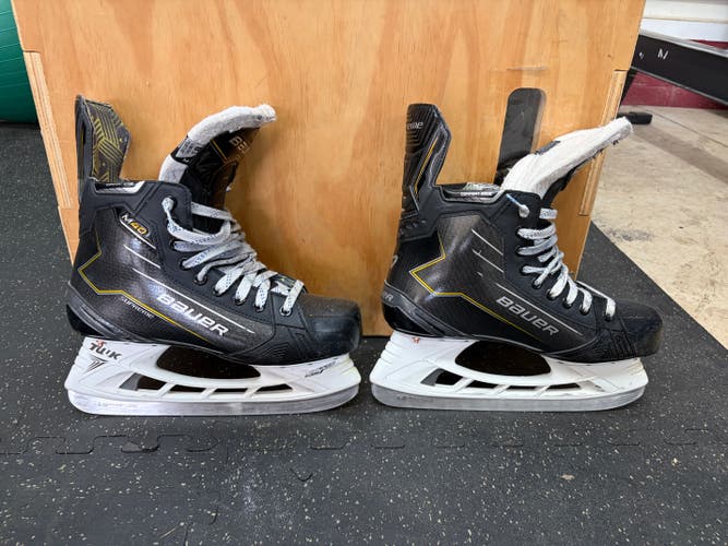 Bauer Supreme M40 Hockey Skates 8.5 (Used)